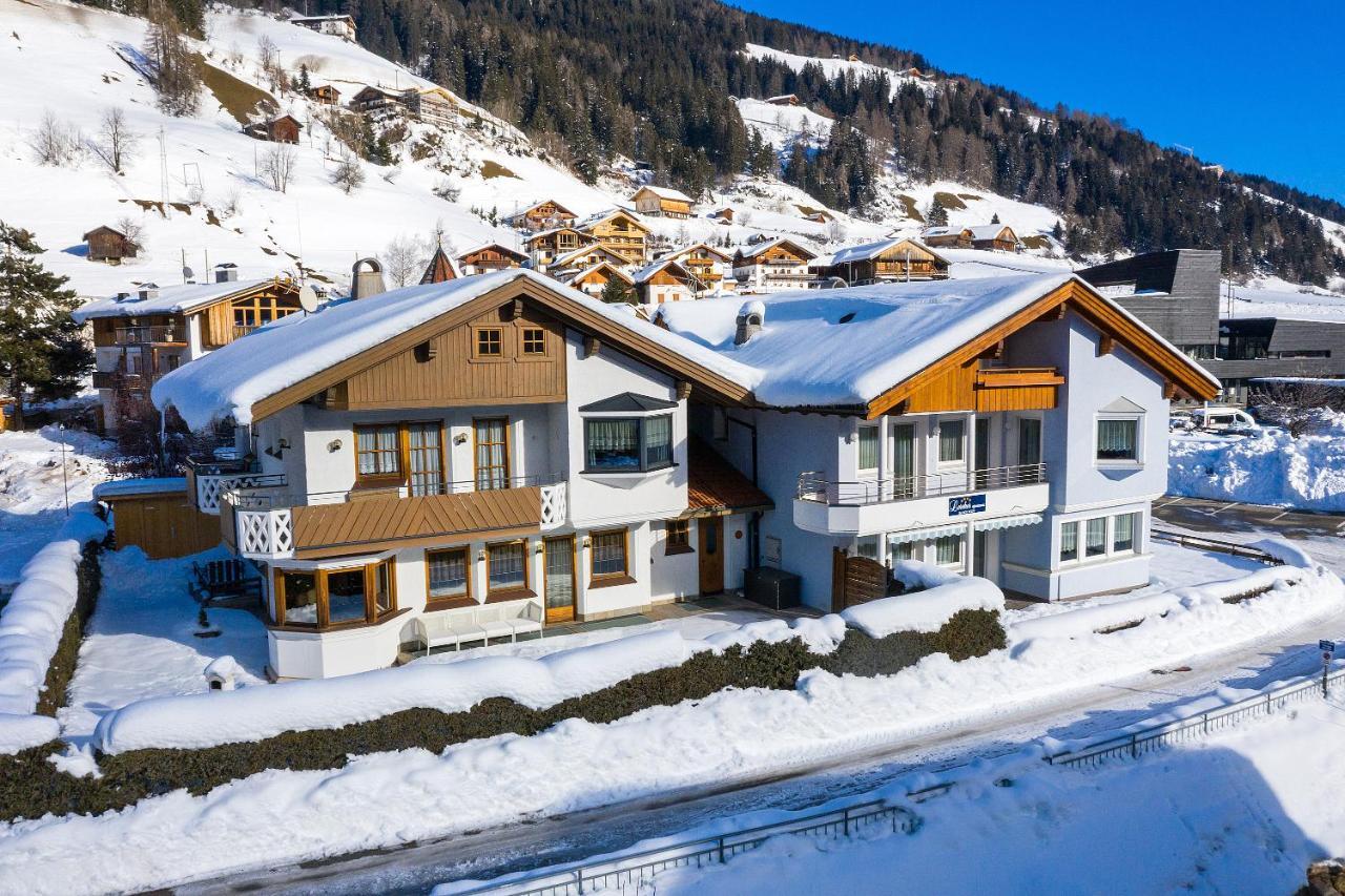 Appartments Lercher Irma San Candido Dış mekan fotoğraf