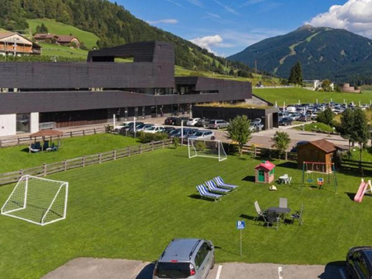 Appartments Lercher Irma San Candido Dış mekan fotoğraf